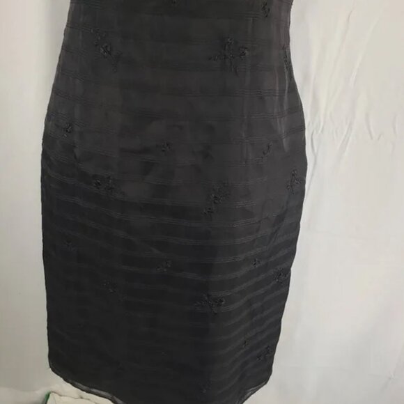 Ann Taylor Little Black Dress Silk Size 2 - Picture 3 of 7